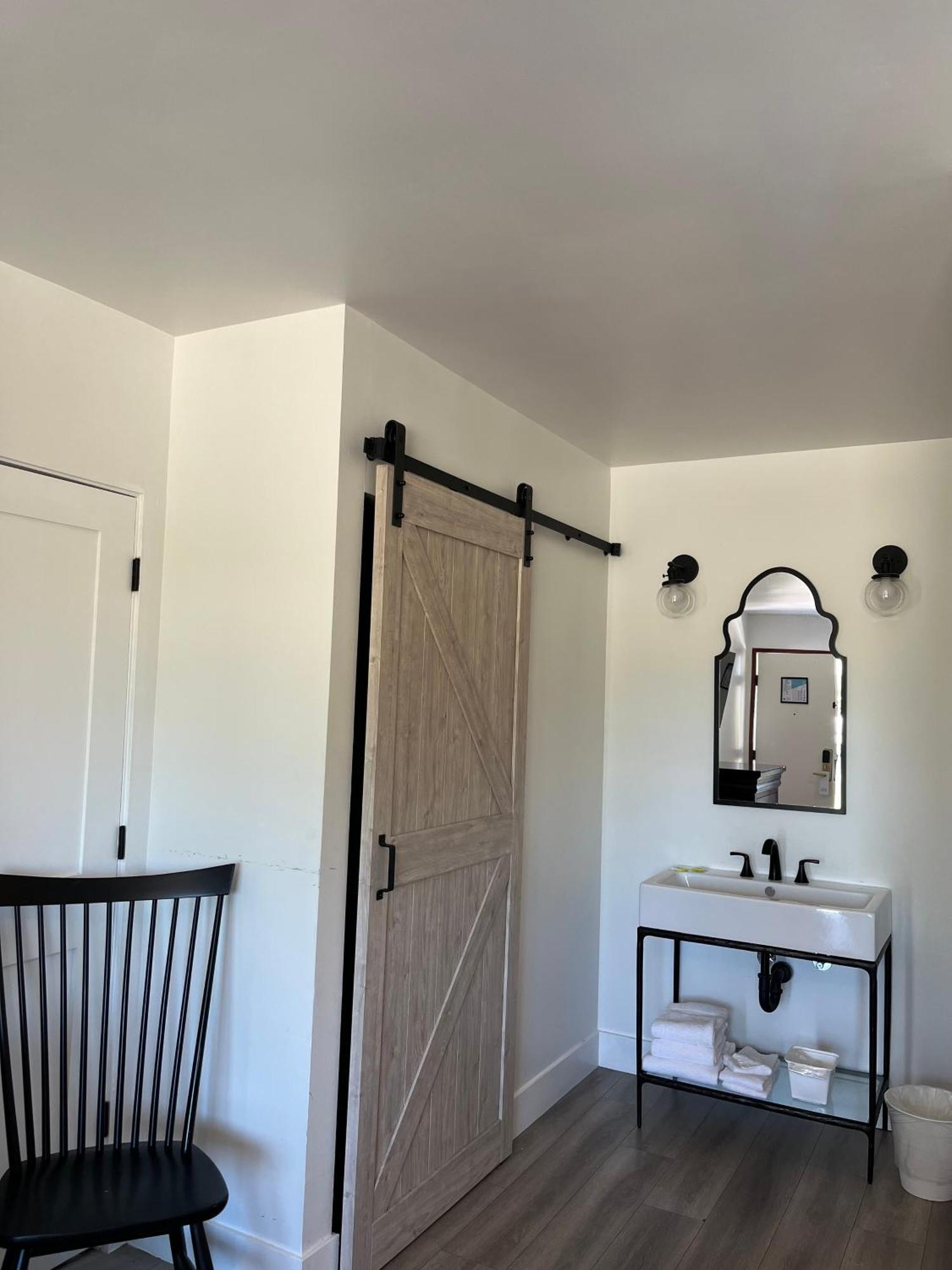 Anaheim Maingate Inn Екстериор снимка