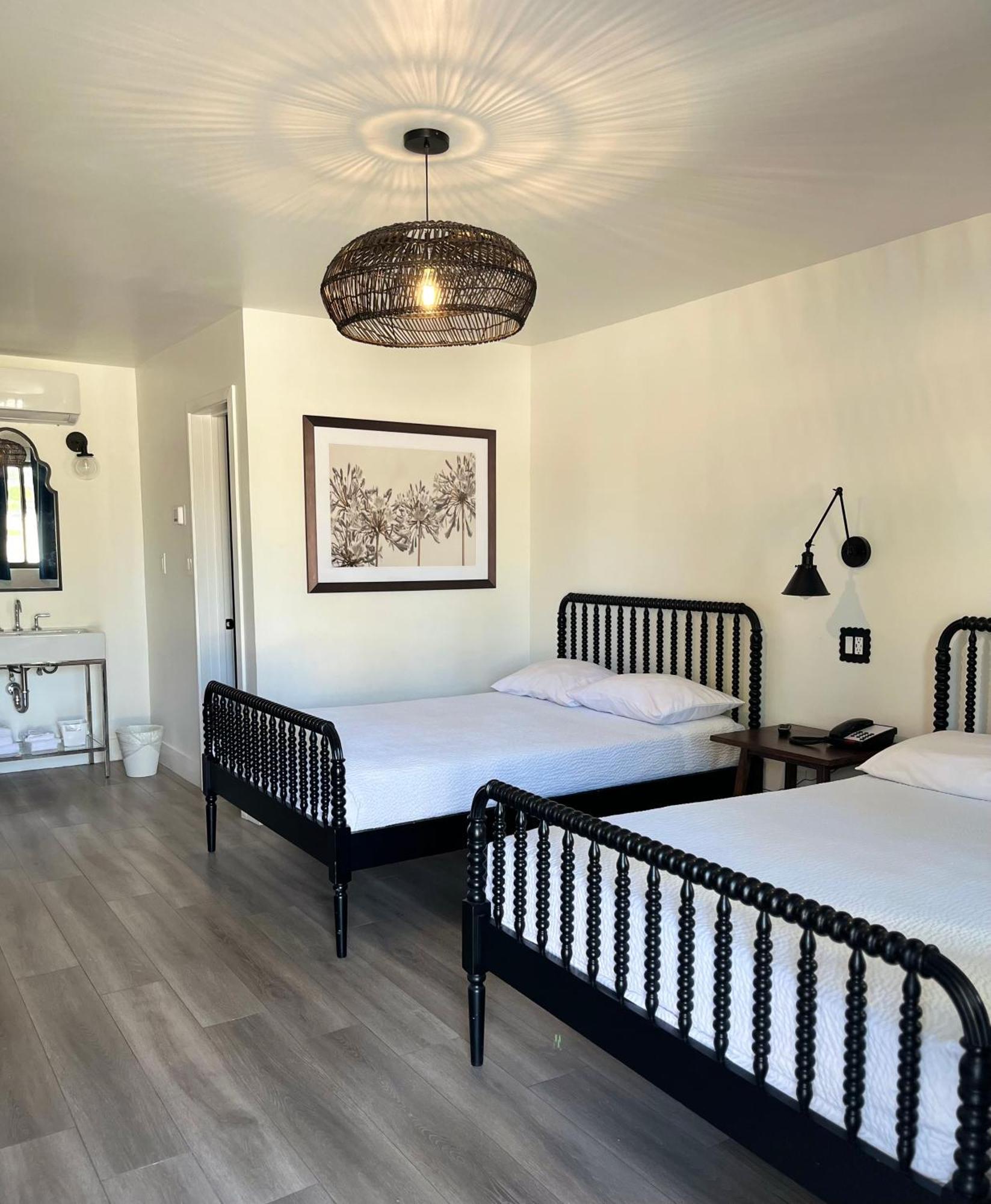 Anaheim Maingate Inn Екстериор снимка