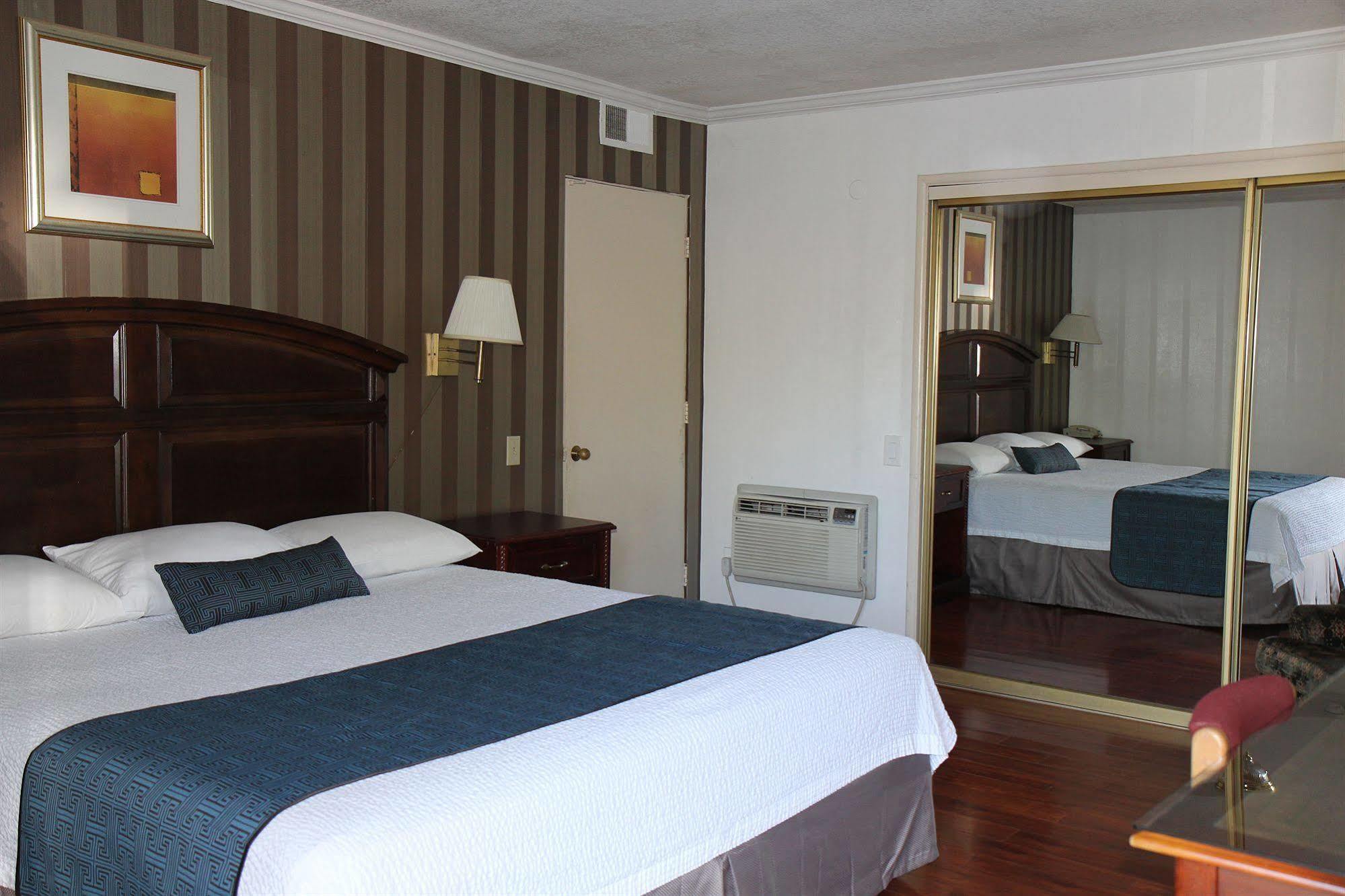 Anaheim Maingate Inn Екстериор снимка